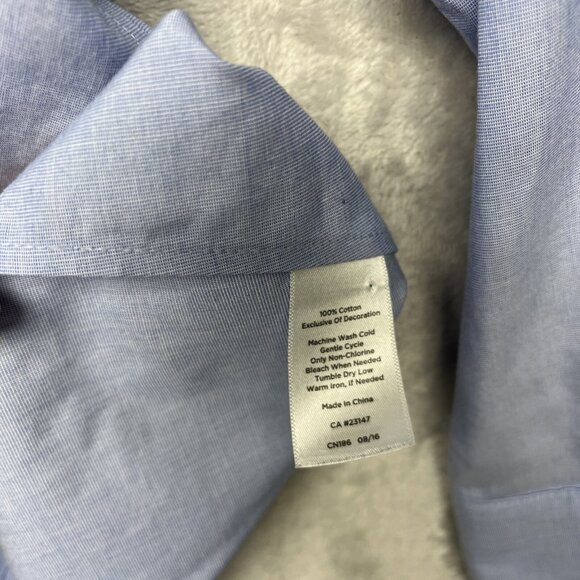 Talbots Size 12 Petite Non-Iron Button Down Shirt, Classic Light Blue Office - Picture 6 of 7